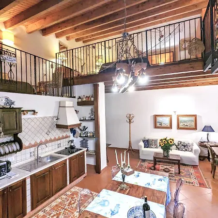 La Casa Delle Fate Apartment
