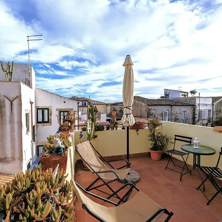 La Casa Delle Fate * Syracuse