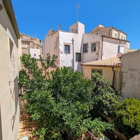 Apartment La Casa Delle Fate *